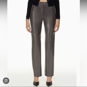 Wilfred. High-Waisted Vegan Leather in Grey. Size 0.